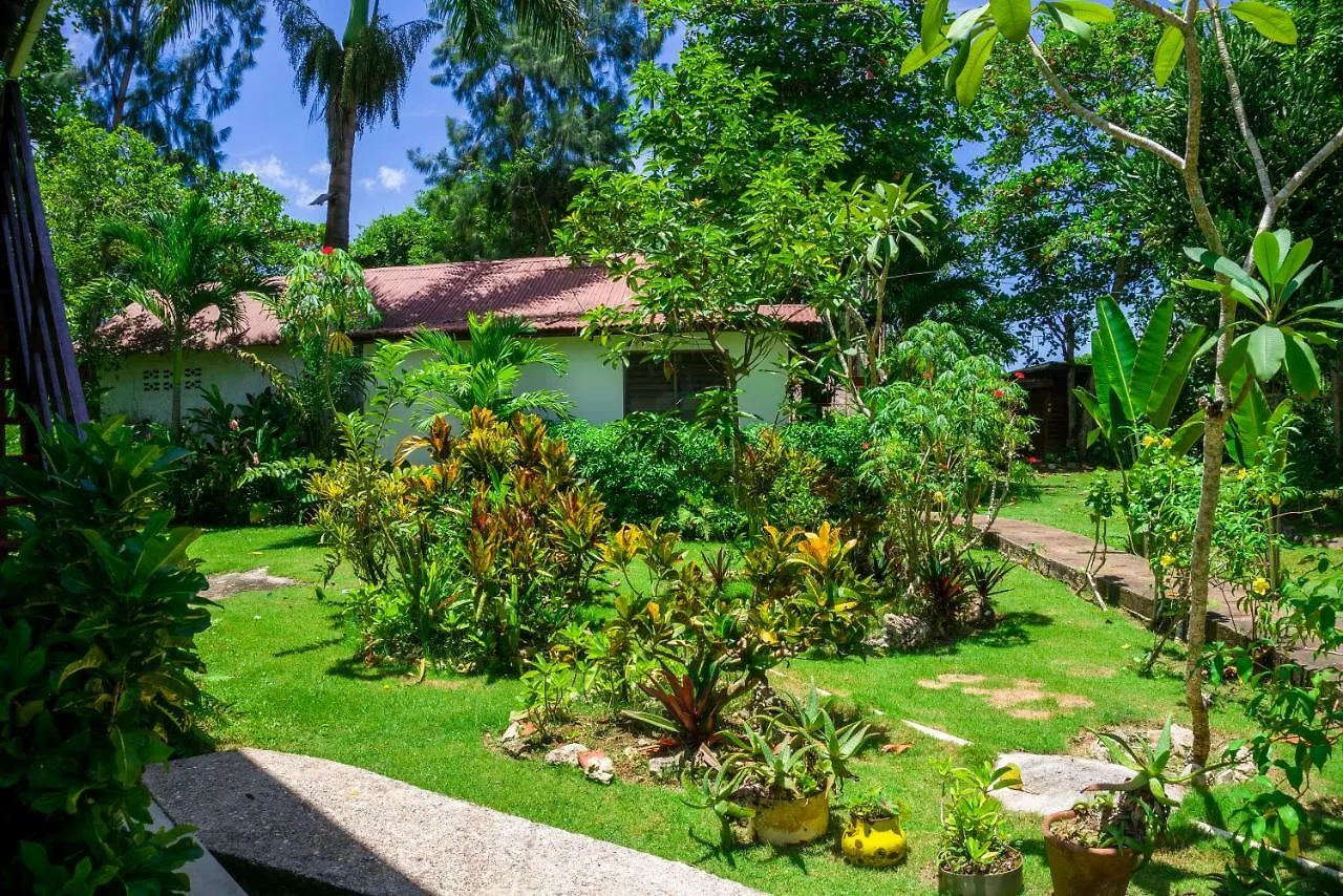 Hotel Yoga Dreams Negril 3*,  Jamajka